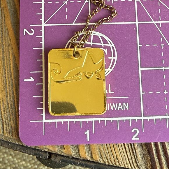 Wicked The Musical Defying Gravity Necklace Charm Pendant Green Rhinestone - Picture 6 of 6